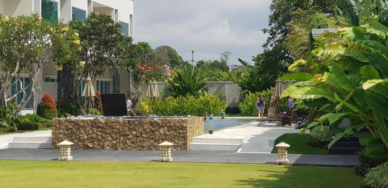 Koen's * Sanur (Bali)
